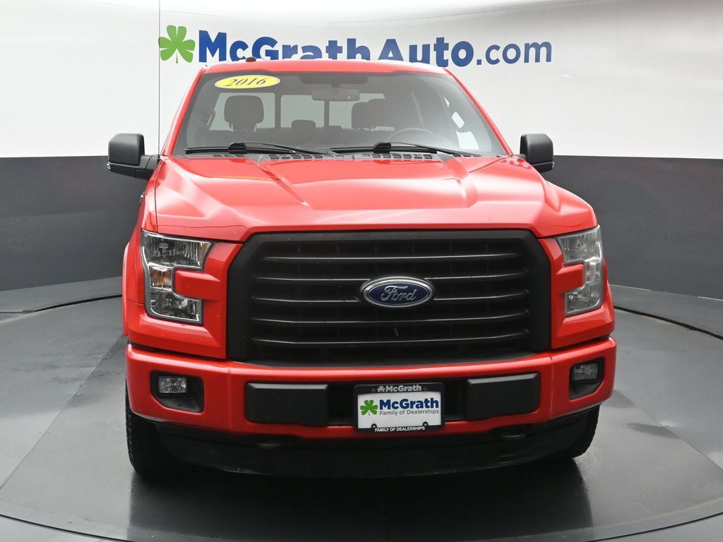2016 Ford F-150 XLT photo 2