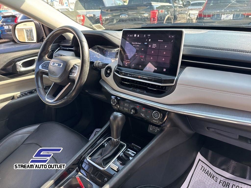 2022 Jeep Compass Limited photo 30