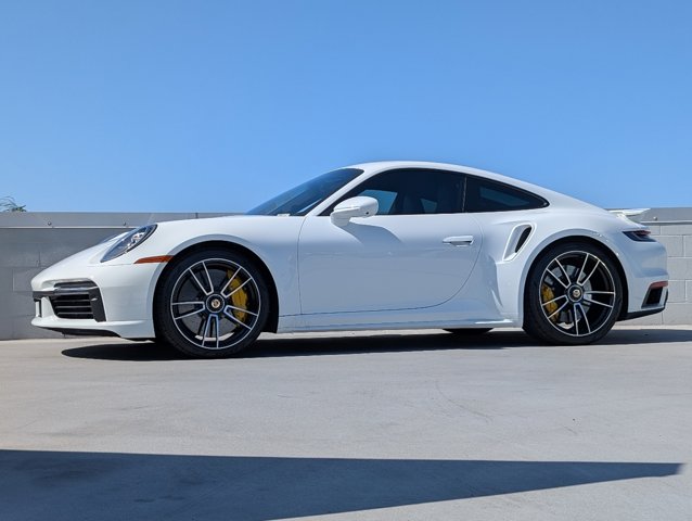 2021 Porsche 911 Turbo S photo 2