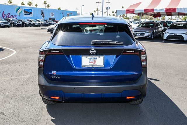 2026 Nissan Kicks SV photo 3