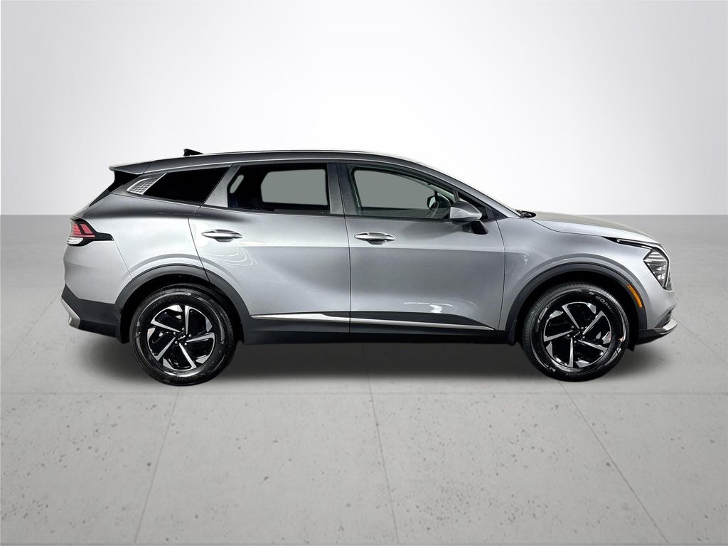 2025 Kia Sportage Hybrid LX photo 2