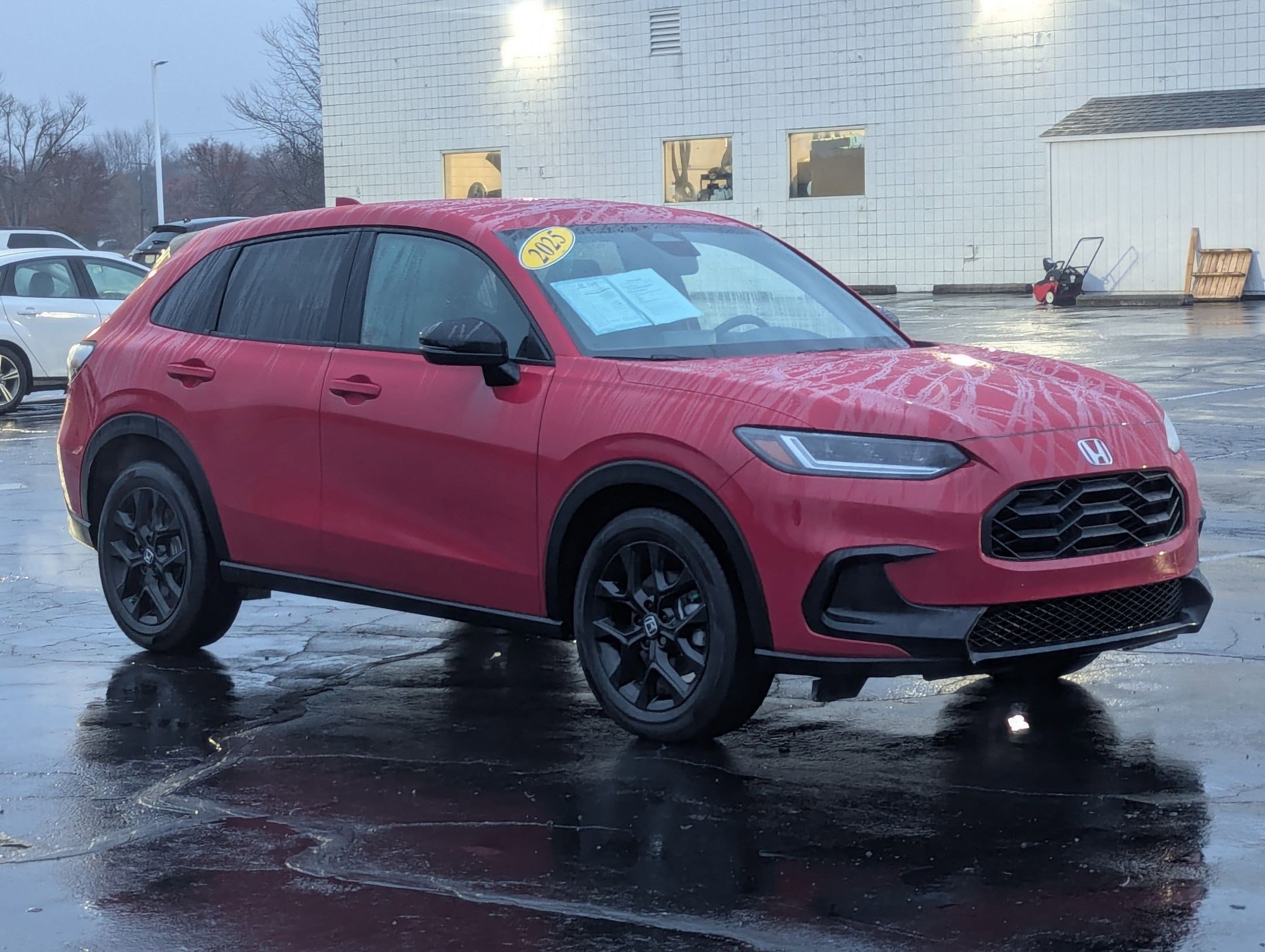 2025 Honda HR-V Sport photo 4