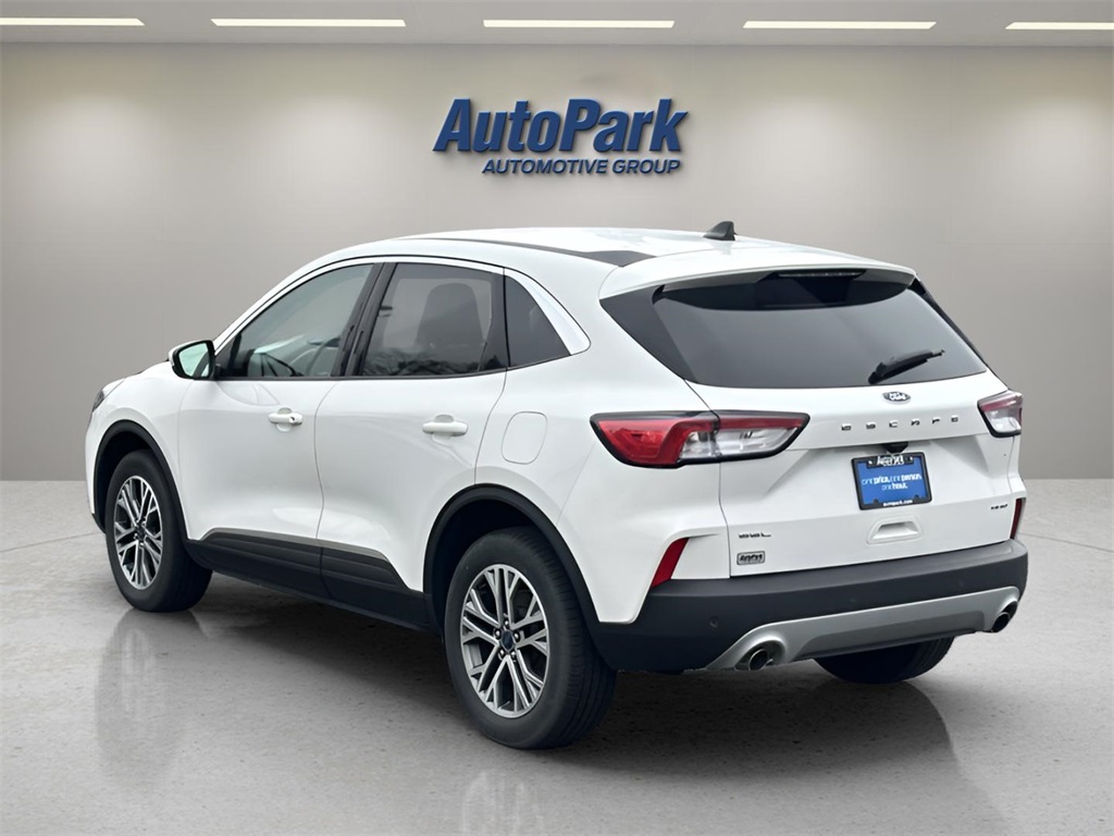 2022 Ford Escape SEL photo 4