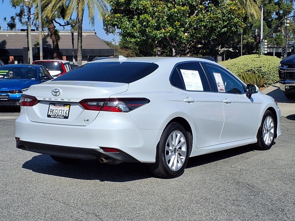 2024 Toyota Camry LE photo 5