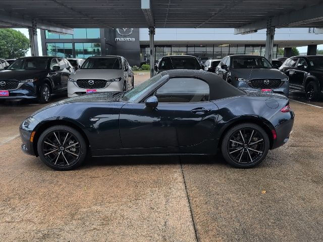 2025 Mazda MX-5 Miata Miata Grand Touring photo 8