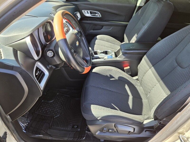 2014 Chevrolet Equinox LS photo 7
