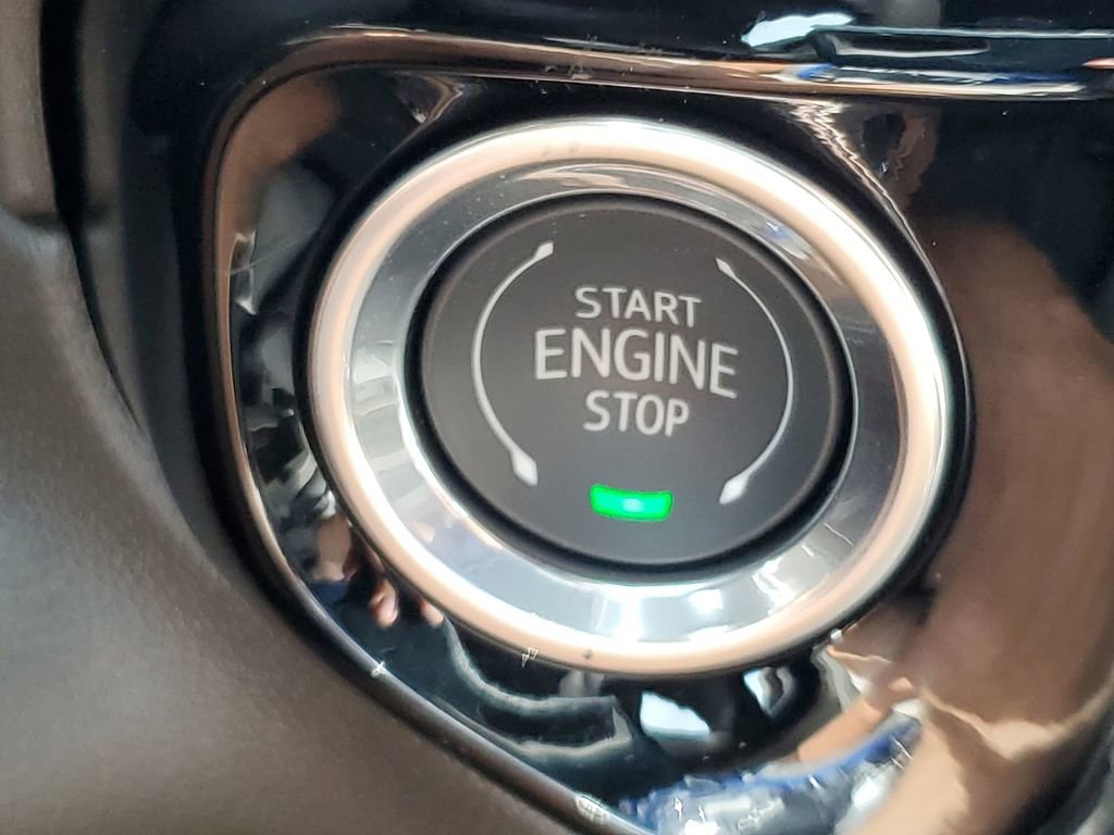 2025 Chevrolet Silverado 1500 LT photo 36
