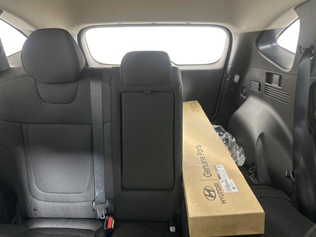 2026 Hyundai Tucson SE photo 19