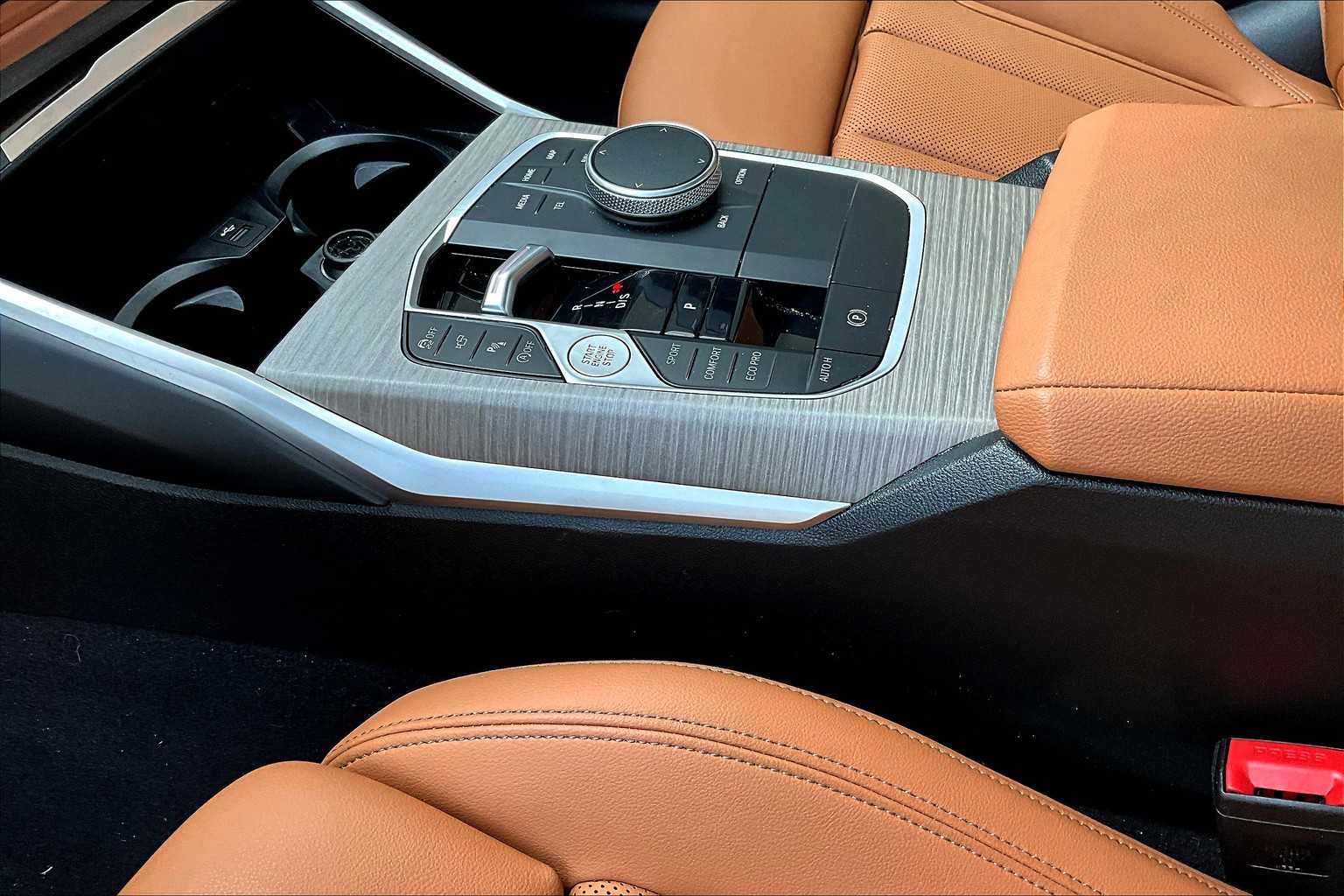 2025 Bmw 330i photo 17
