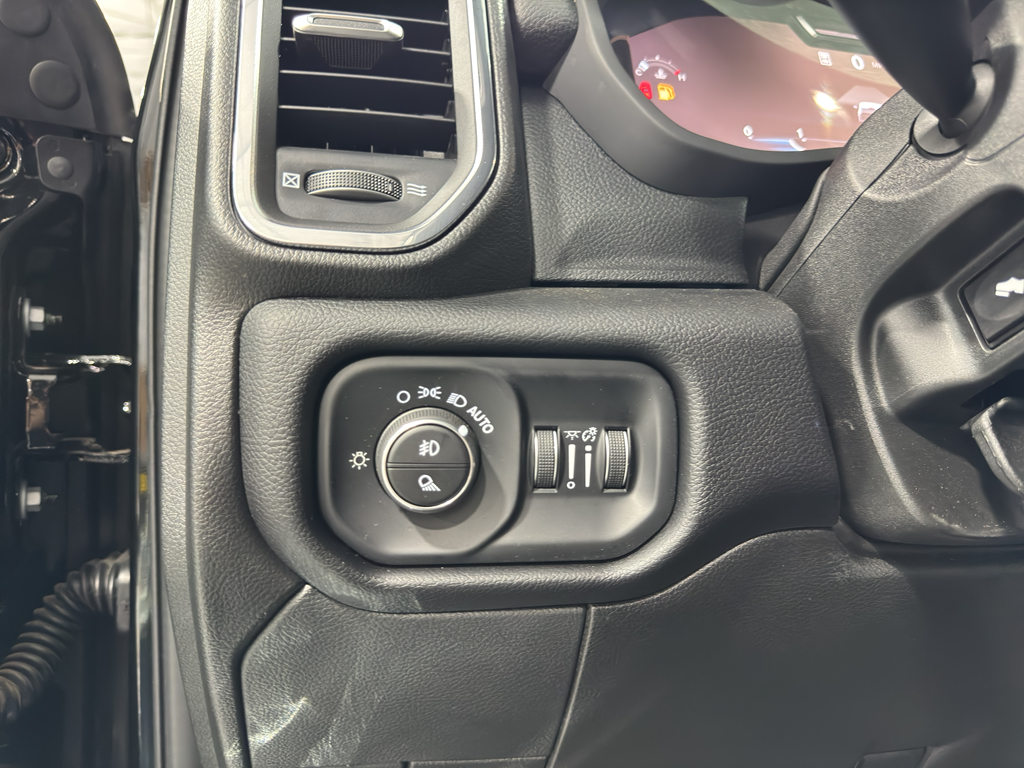 2025 Ram 2500 Laramie photo 22