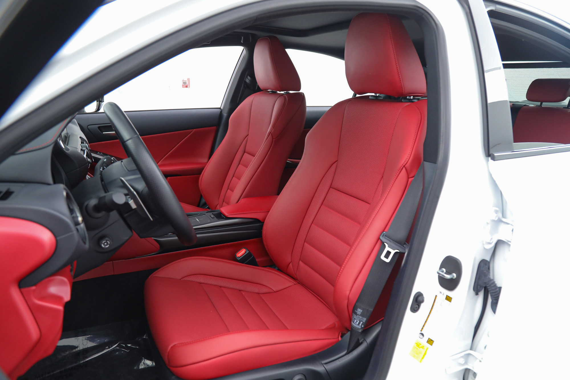 2024 Lexus IS 500 F SPORT Performance photo 24