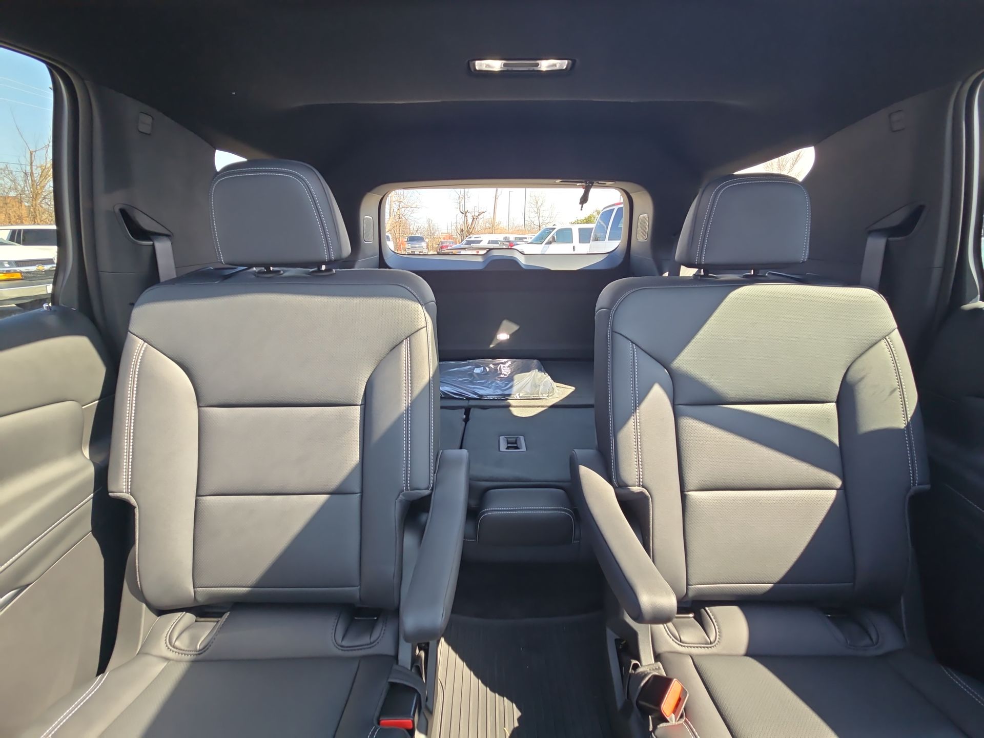 2025 Chevrolet Traverse photo 12