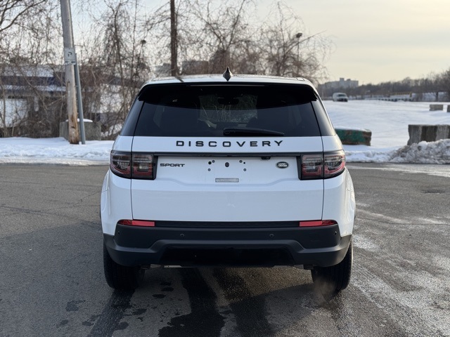 2023 Land Rover Discovery Sport SE photo 4