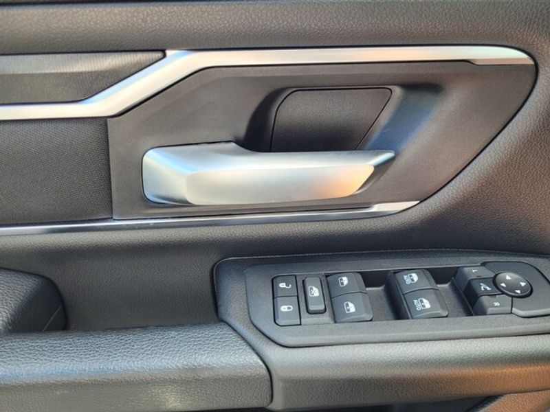 2025 Ram 1500 Big Horn photo 21