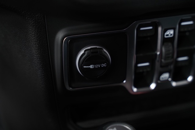 2025 Jeep Wrangler Sport S photo 11