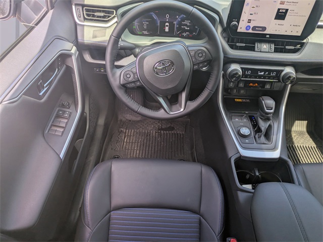 2025 Toyota RAV4 Hybrid XSE photo 17