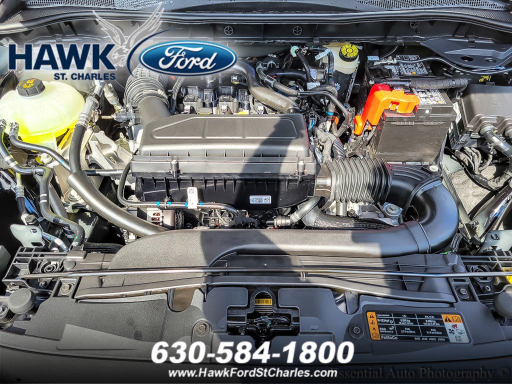 2025 Ford Escape ST-Line photo 16
