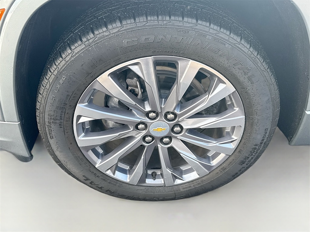 2023 Chevrolet Traverse Premier photo 17