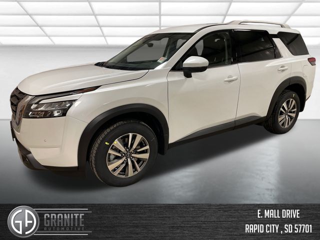 2025 Nissan Pathfinder SL's photo