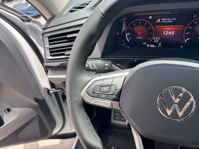2025 Volkswagen Atlas Peak Edition SE photo 30