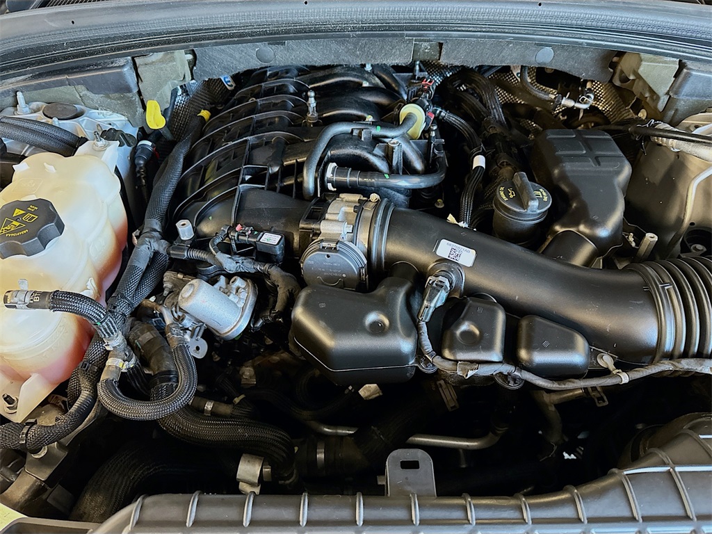 2021 Jeep Grand Cherokee Altitude photo 20