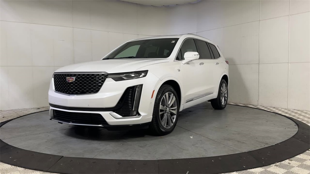 2023 CADILLAC XT6 - Image 4