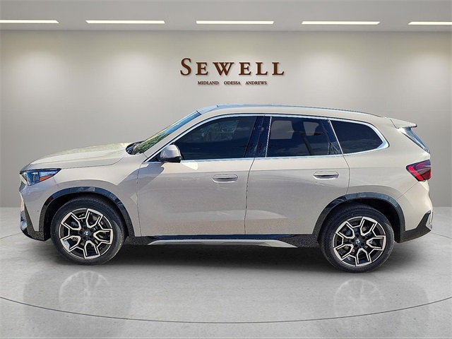 2026 Bmw X1 XDrive28i photo 2