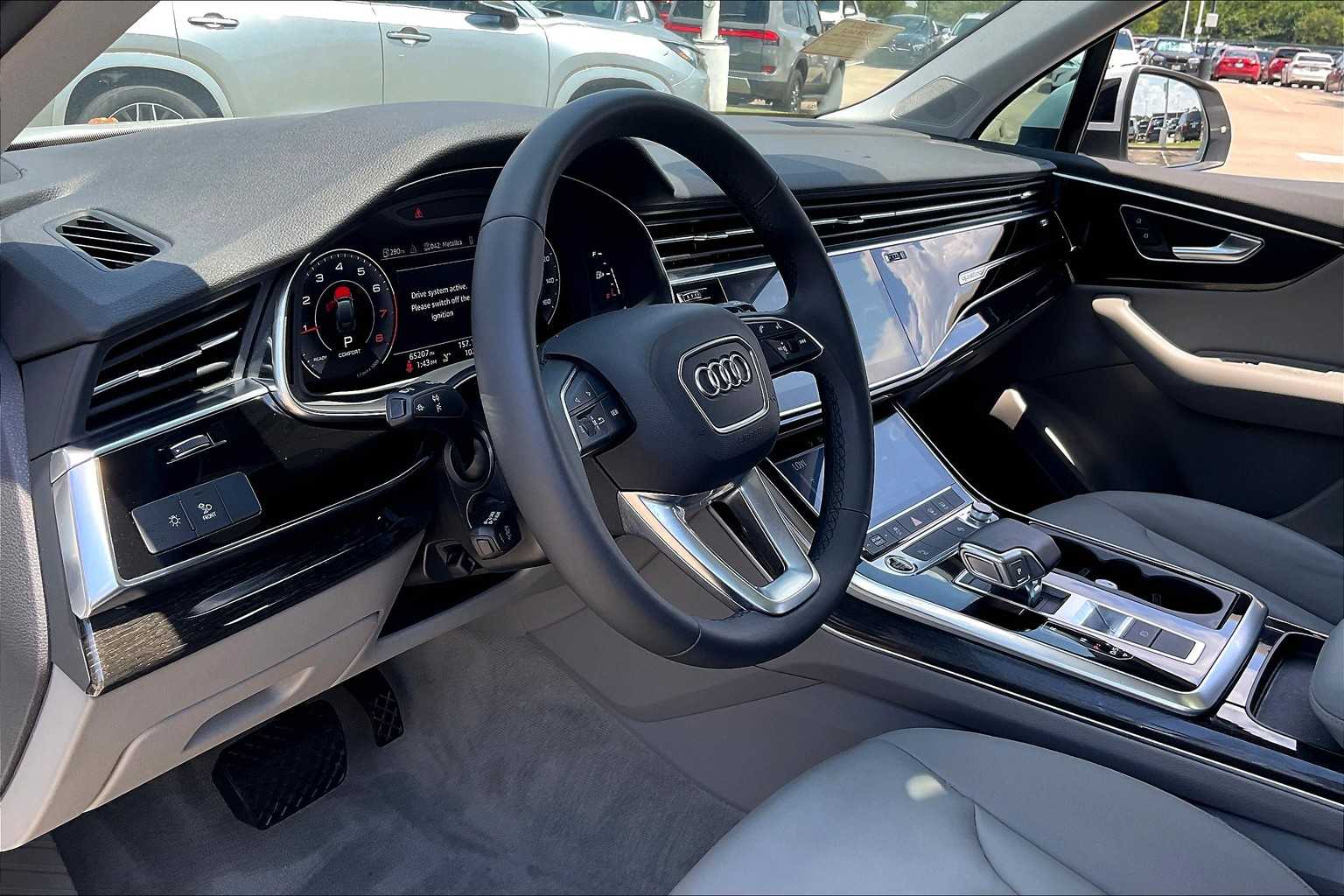 2021 Audi Q7 Premium Plus photo 13