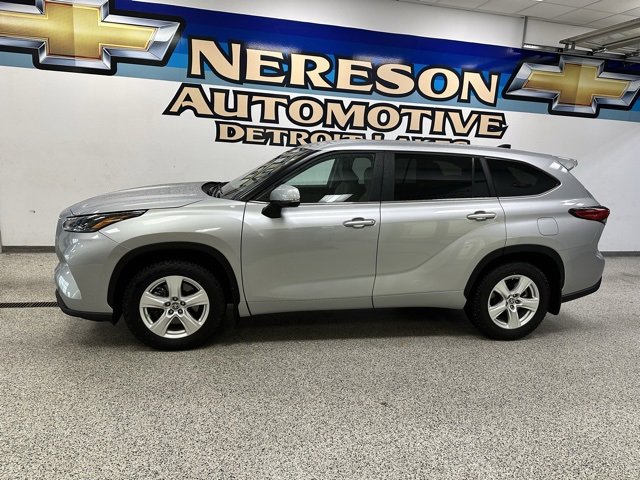 Used 2023 Toyota Highlander LE with VIN 5TDKDRBH4PS502909 for sale in Detroit Lakes, Minnesota