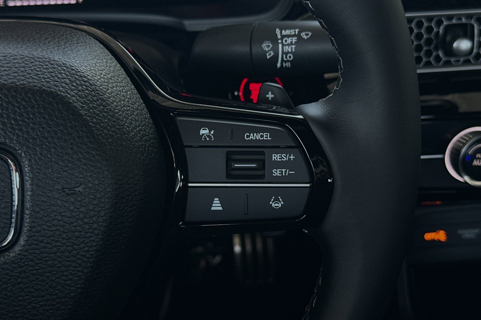 2025 Honda Civic Sport photo 25