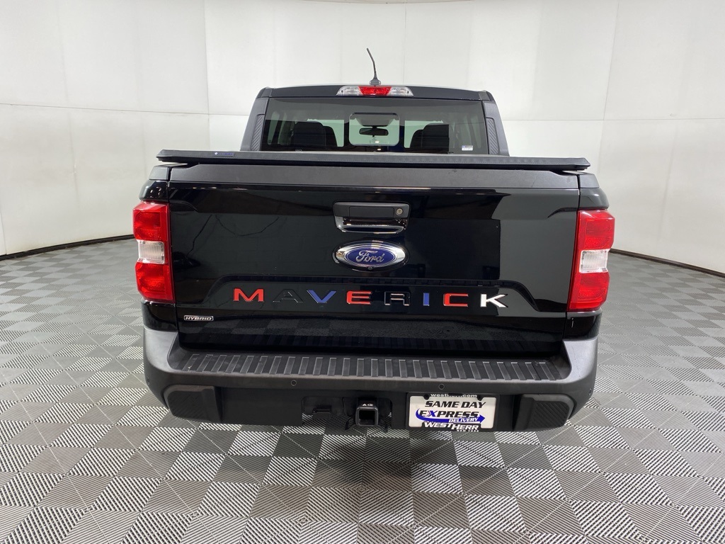 2022 Ford Maverick Lariat photo 17