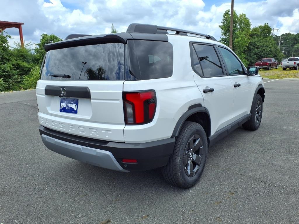 2026 Honda Passport photo 2