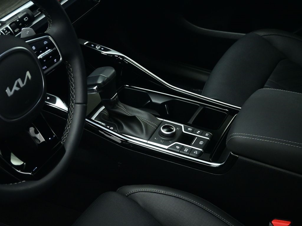 2025 Kia Sorento X-Pro SX Prestige photo 16