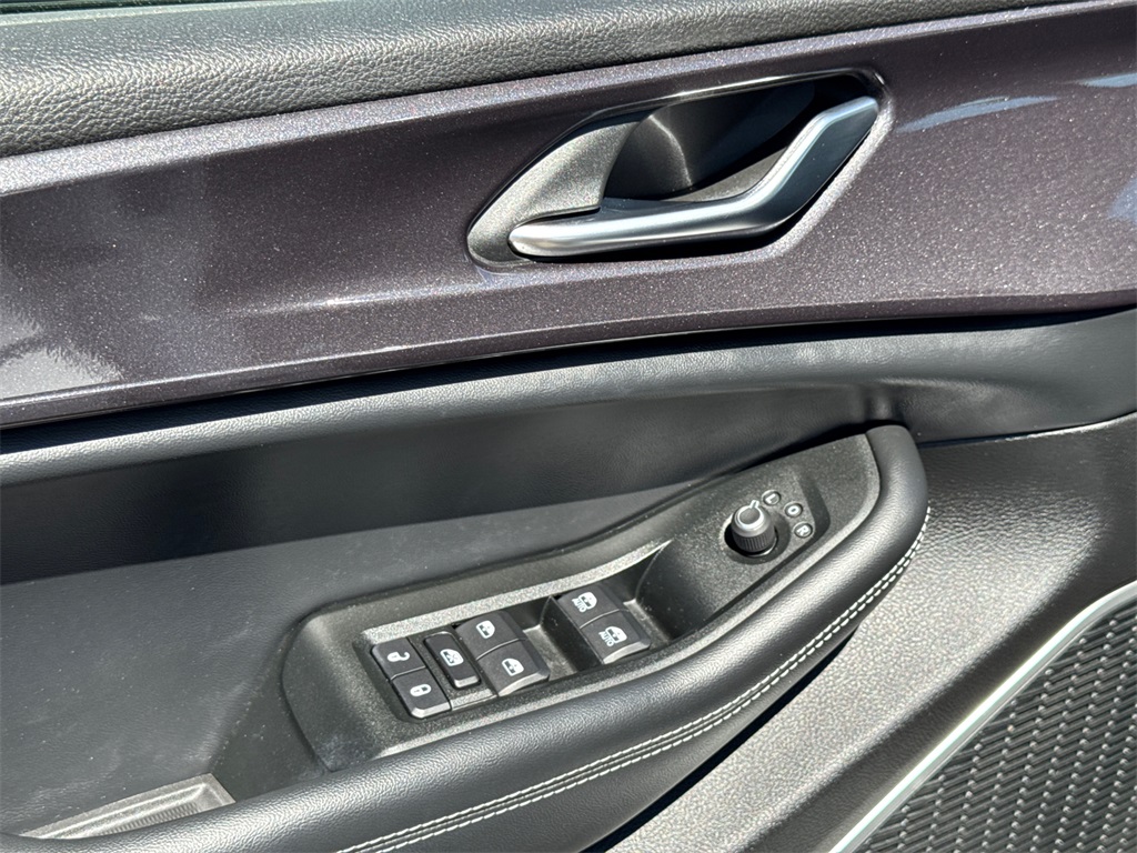 2021 Jeep Grand Cherokee Altitude photo 25
