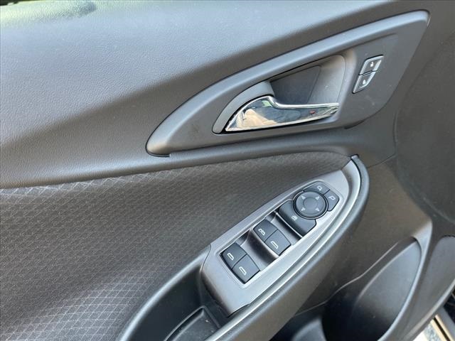 2023 CHEVROLET MALIBU - Image 10