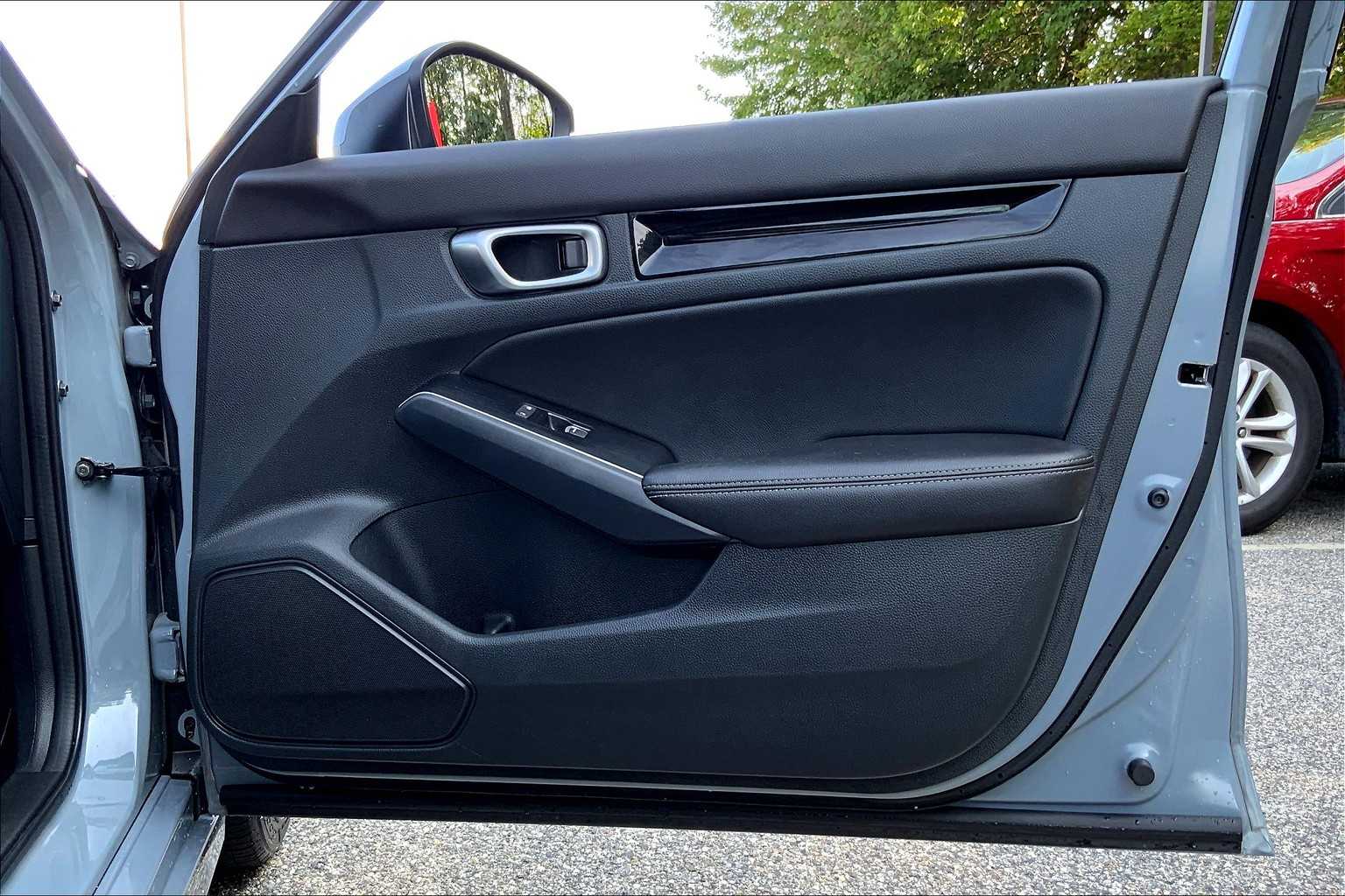 2024 Honda Civic Touring photo 21