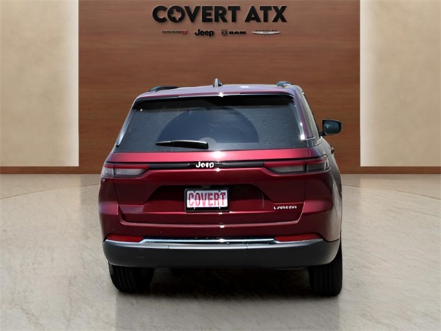 2025 Jeep Grand Cherokee Laredo X photo 4