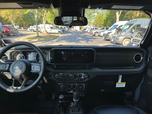 2025 Jeep Gladiator Sport photo 27