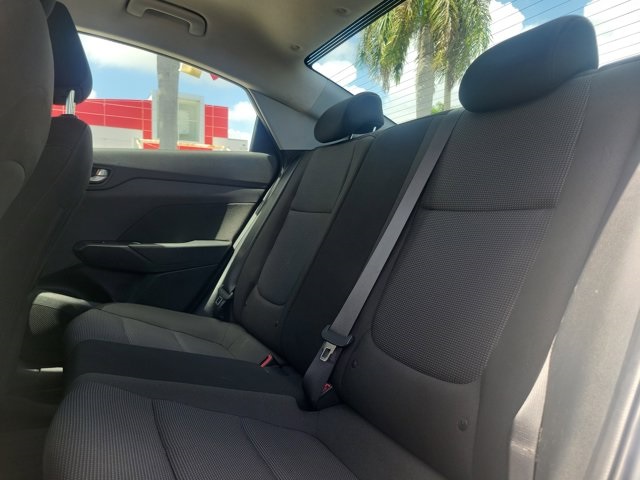 2021 Hyundai Accent SEL photo 8