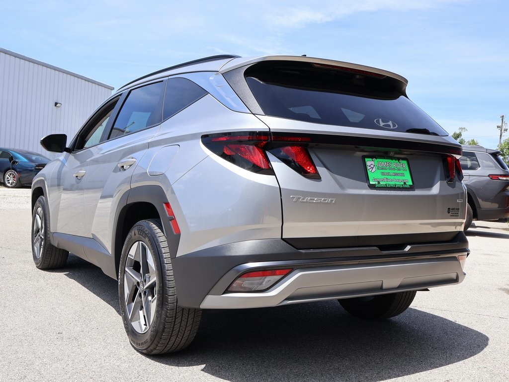 2025 Hyundai Tucson SEL photo 3
