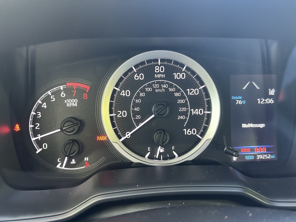 2022 Toyota Corolla LE photo 7