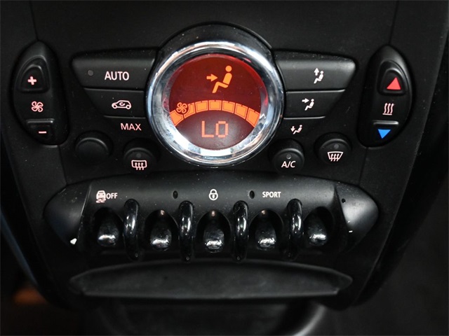 2015 Mini Countryman photo 2