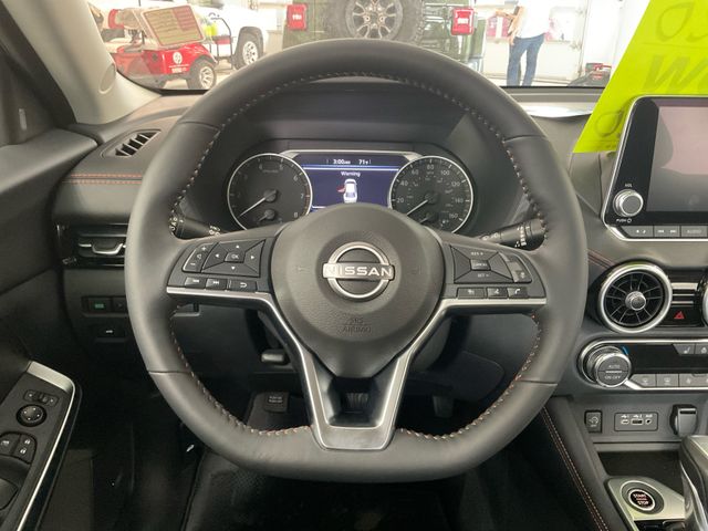 2025 Nissan Sentra SR photo 16