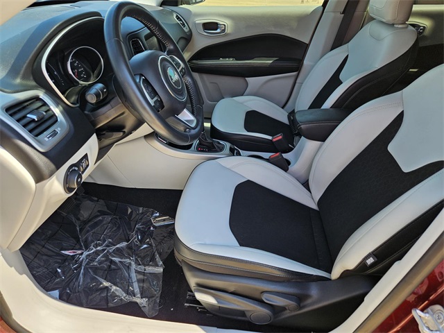 2020 Jeep Compass Latitude photo 27