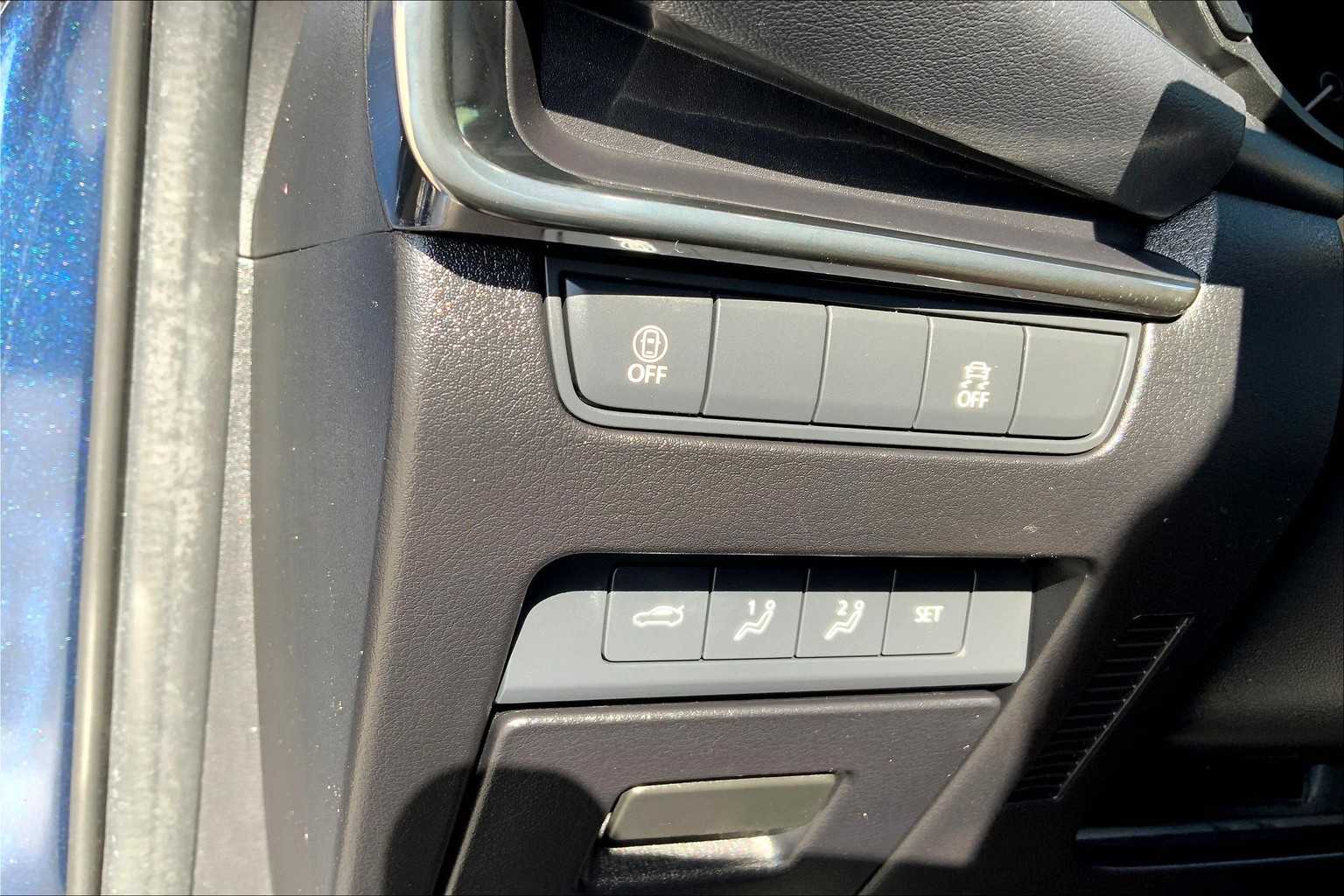 2022 Mazda Mazda3 Preferred photo 29