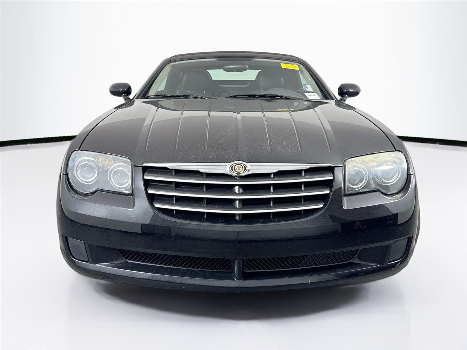 2005 Chrysler Crossfire photo 3