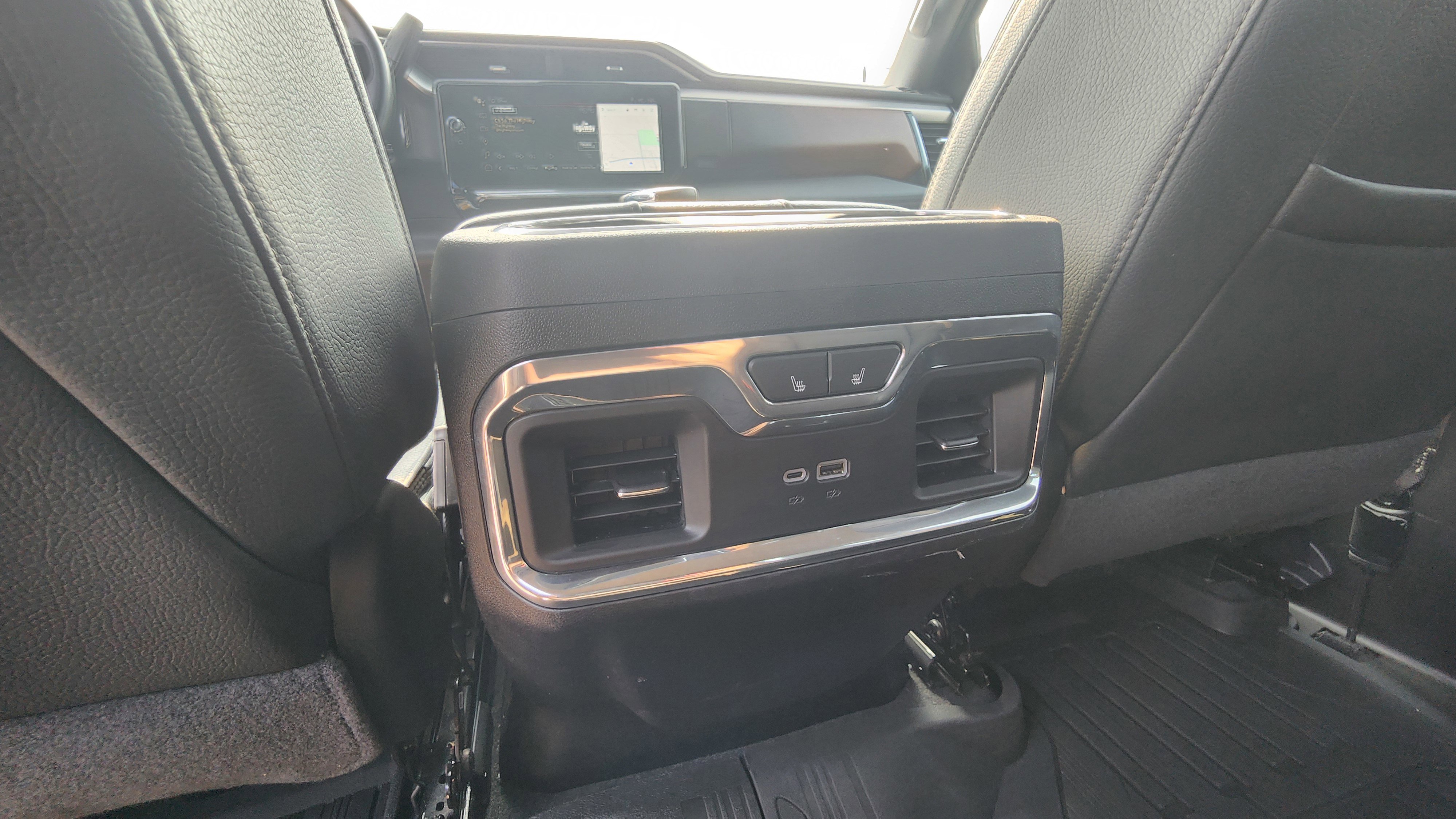 2024 Gmc Sierra 3500 HD Denali photo 19