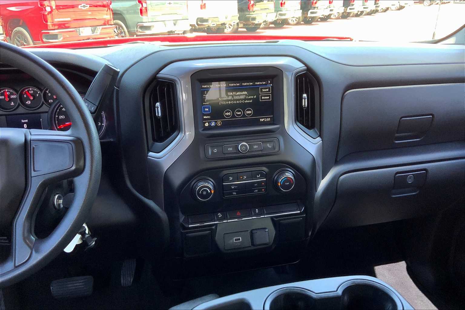 2019 Chevrolet Silverado 1500 Custom Trail Boss photo 6