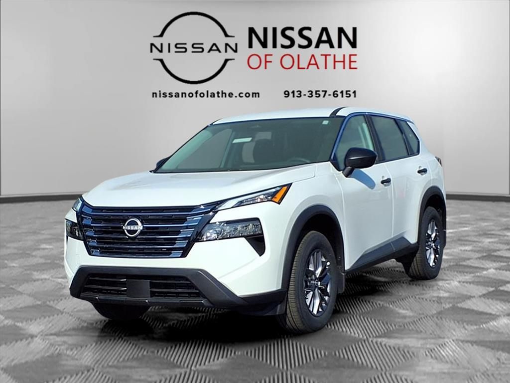 2026 Nissan Rogue S's photo