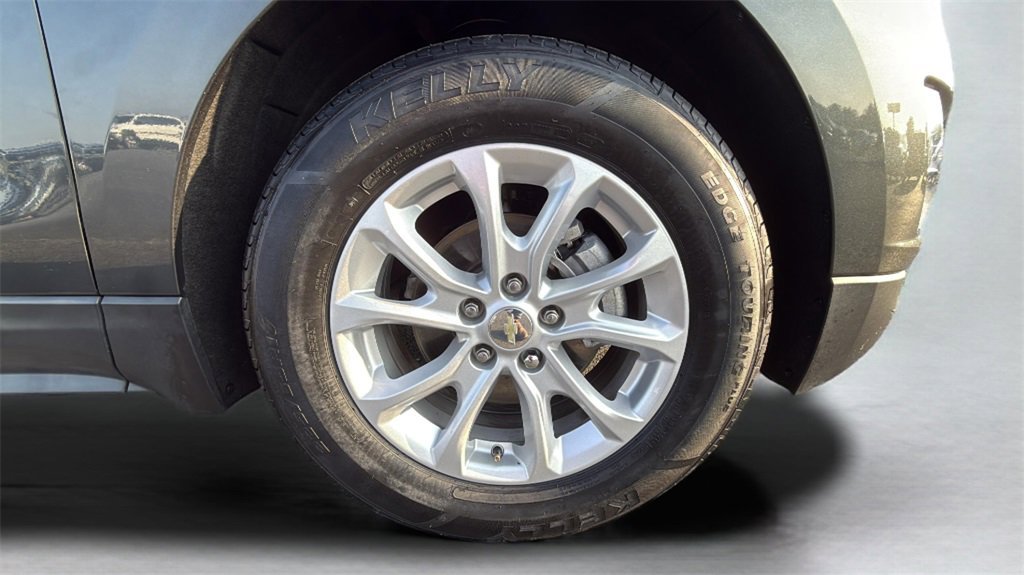 2021 Chevrolet Equinox LT photo 25
